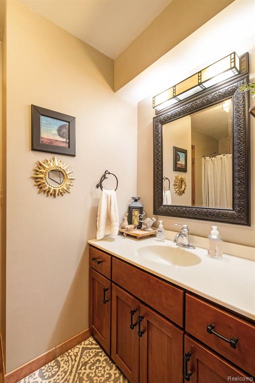 3654 WOODLAND Drive, Metamora, MI 48455 — Photo 11