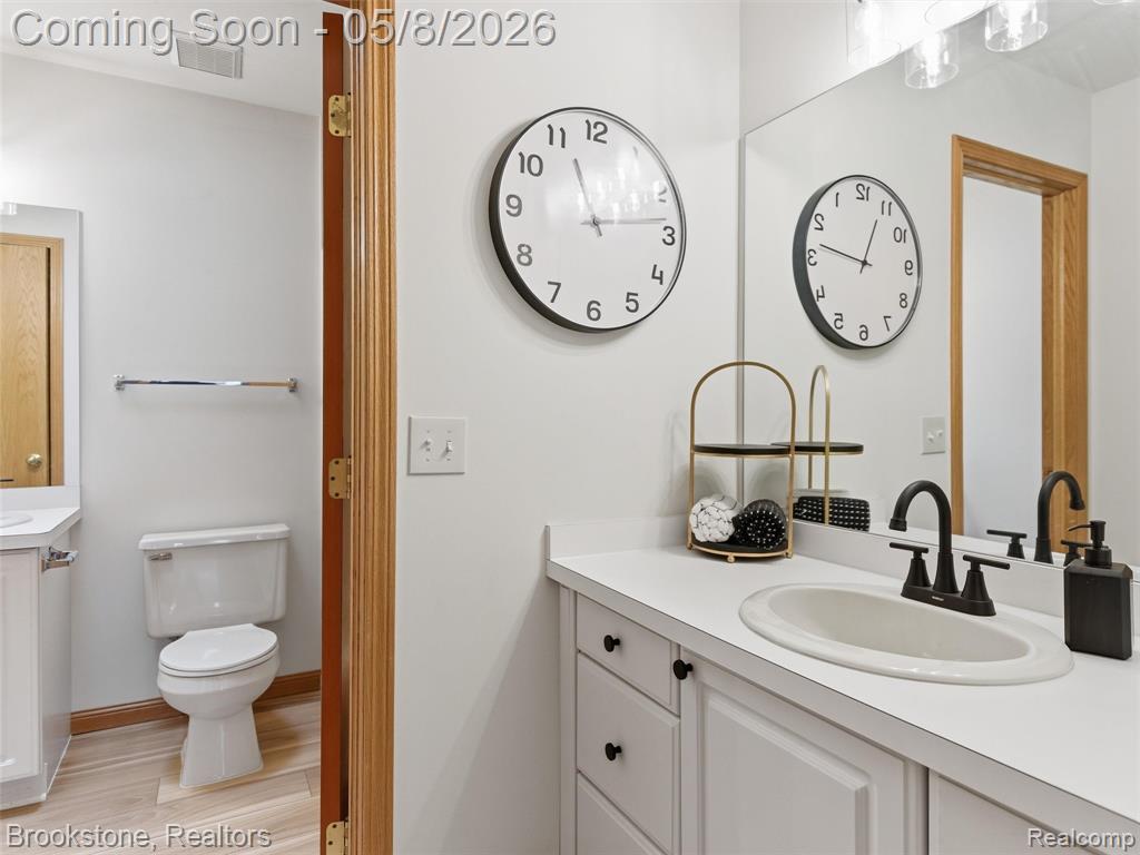 6512 White Lake Road, Clarkston, MI — Photo 38