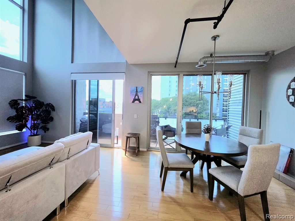 614 TROY, Royal Oak, MI 48067 — Photo 11