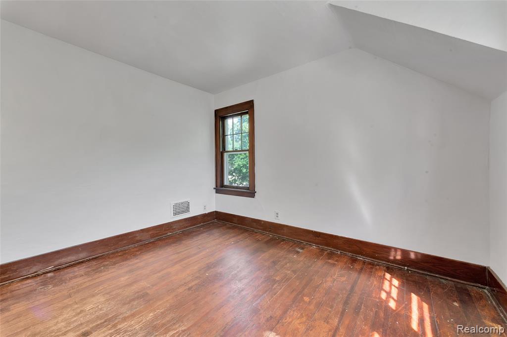652 Bentley Drive, Monroe, MI 48162 — Photo 33