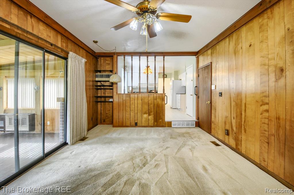 6228 Greenview Drive, Burton, MI 48509 — Photo 27