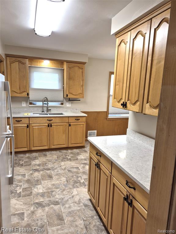 13688 Commonwealth Street, Southgate, MI 48195 — Photo 11
