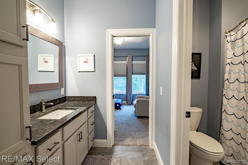 9388 MCMULLEN Circle, Fenton, MI 48430 — Photo 25