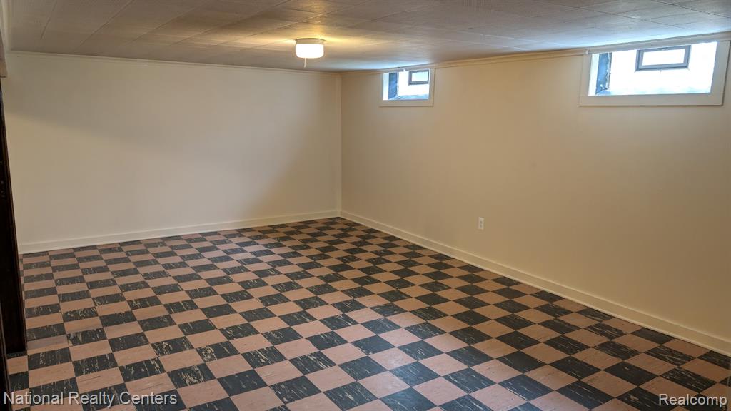 9030 Hemingway, Redford, MI 48239 — Photo 18