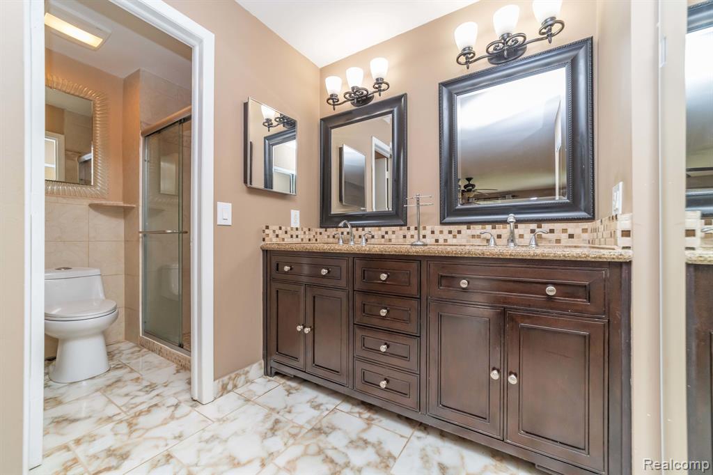 5628 WARRENSHIRE Drive, West Bloomfield, MI — Photo 40
