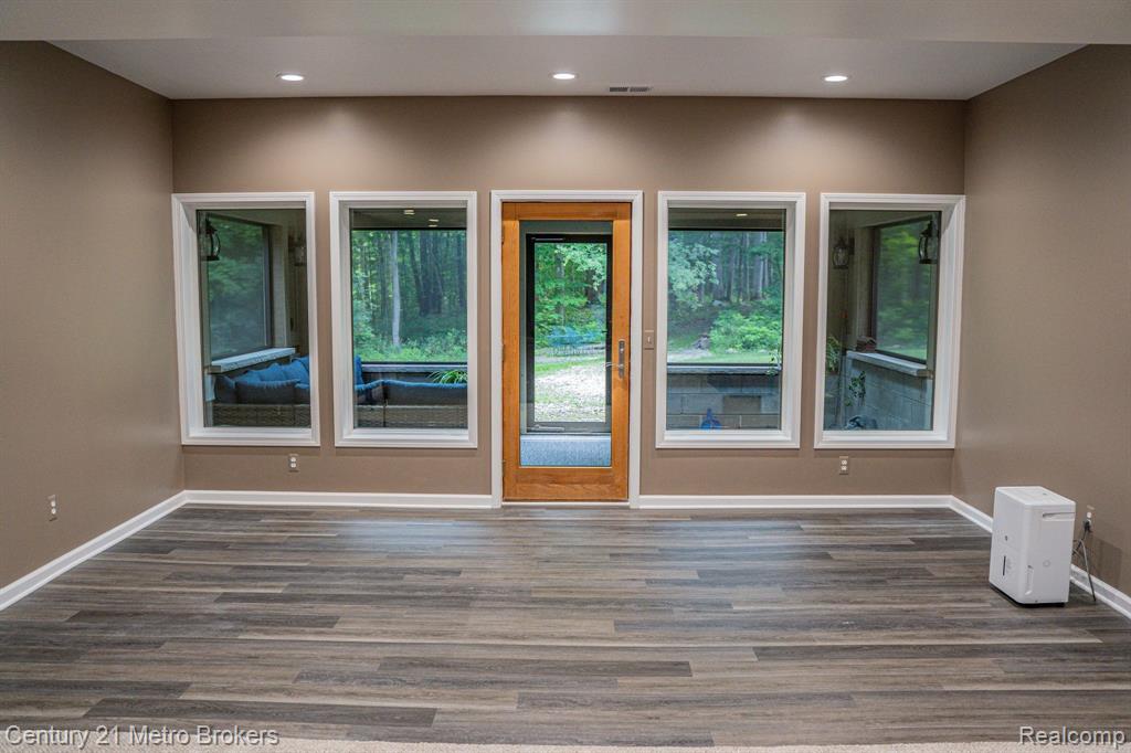 4191 Crystal Creek Estates, Lapeer, MI 48446 — Photo 23