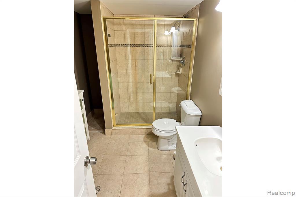 1408 Tulberry Circle, Rochester, MI 48306 — Photo 39