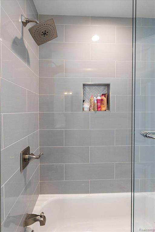40211 BEXLEY Way, Northville, MI 48168 — Photo 75