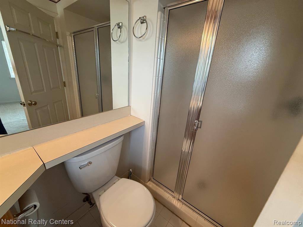 41506 GREENSPIRE Drive, Clinton Twp, MI 48038 — Photo 20