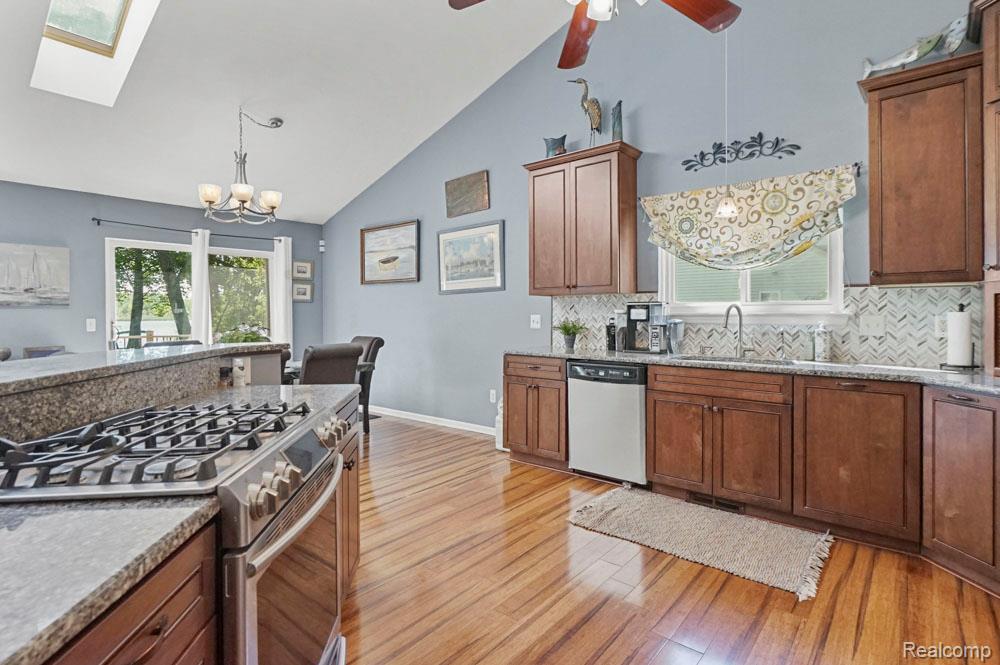 9450 SANDLEWOOD Court, Whitmore Lake, MI 48189 — Photo 23