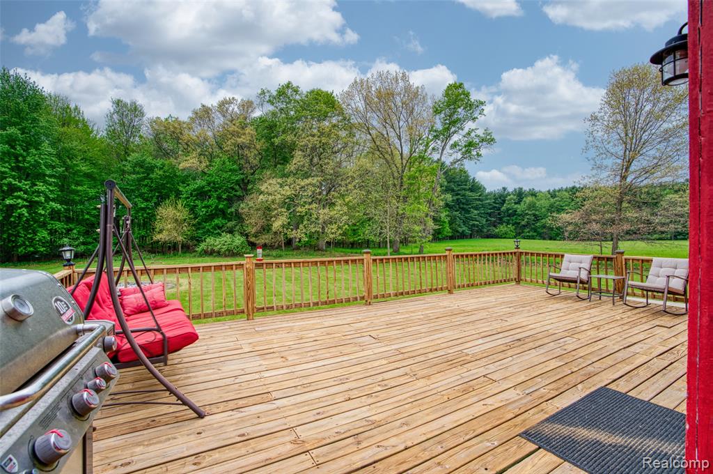2500 E Jones Road, Howell, MI 48855 — Photo 41