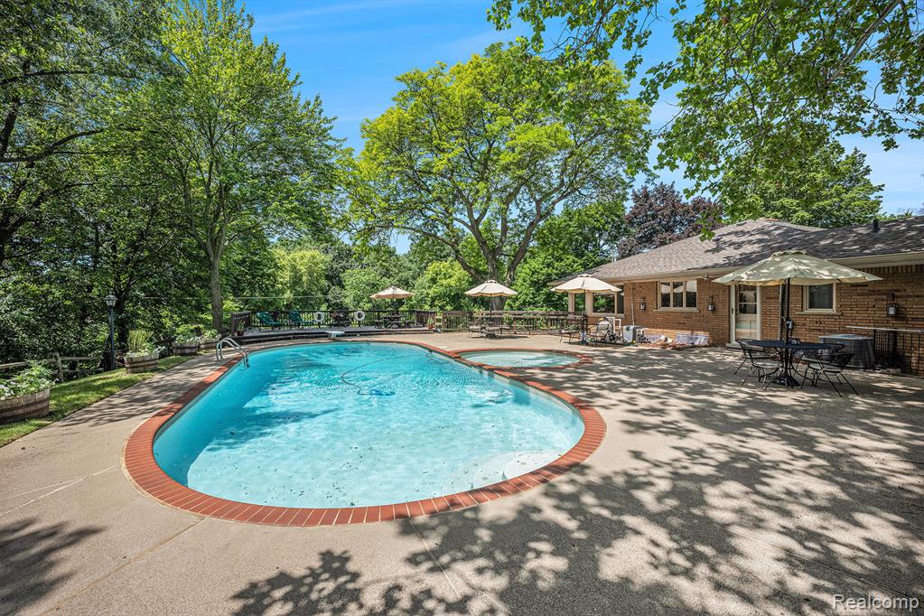 6400 N Rochester Road, Rochester Hills, MI 48306 — Photo 42
