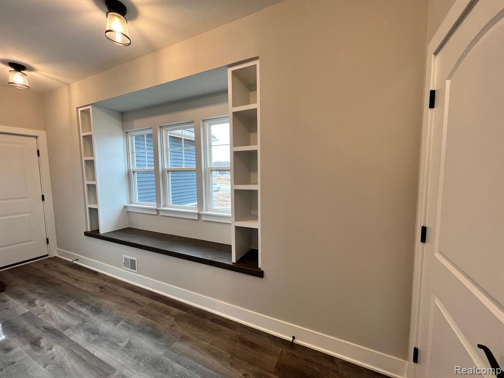 01 Textile Road, Saline, MI 48176 — Photo 14