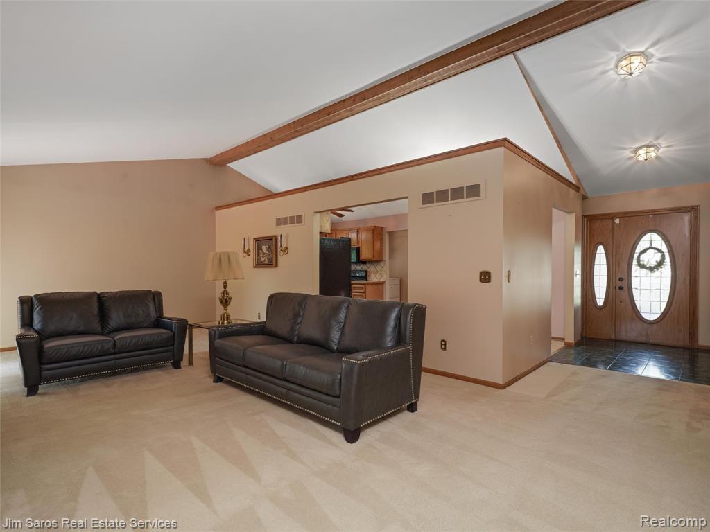 40252 Aynesley Street, Clinton Twp, MI 48038 — Photo 14