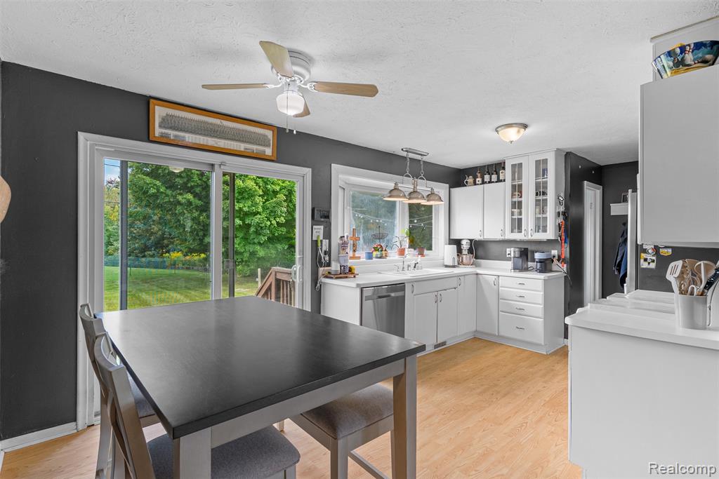 5236 Old Franklin Road, Grand Blanc, MI 48439 — Photo 10