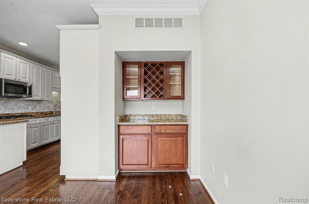 532 Graten Street, Birmingham, MI 48009 — Photo 8