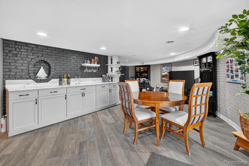 5050 Surfwood Drive, Commerce Twp, MI 48382 — Photo 37