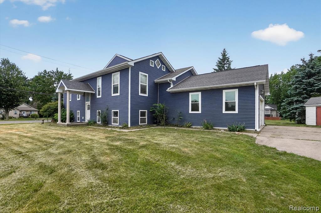 6524 Kelly Road, Flushing, MI 48433 — Photo 2
