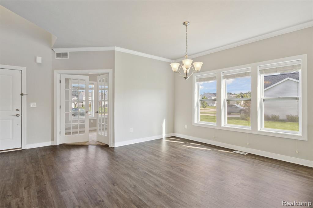 7236 Waltham Drive, Kalamazoo, MI 49009 — Photo 8