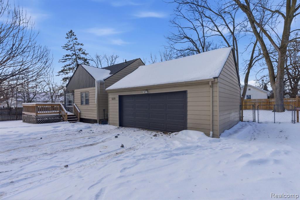 1271 Donaldson Boulevard, Flint, MI 48504 — Photo 3