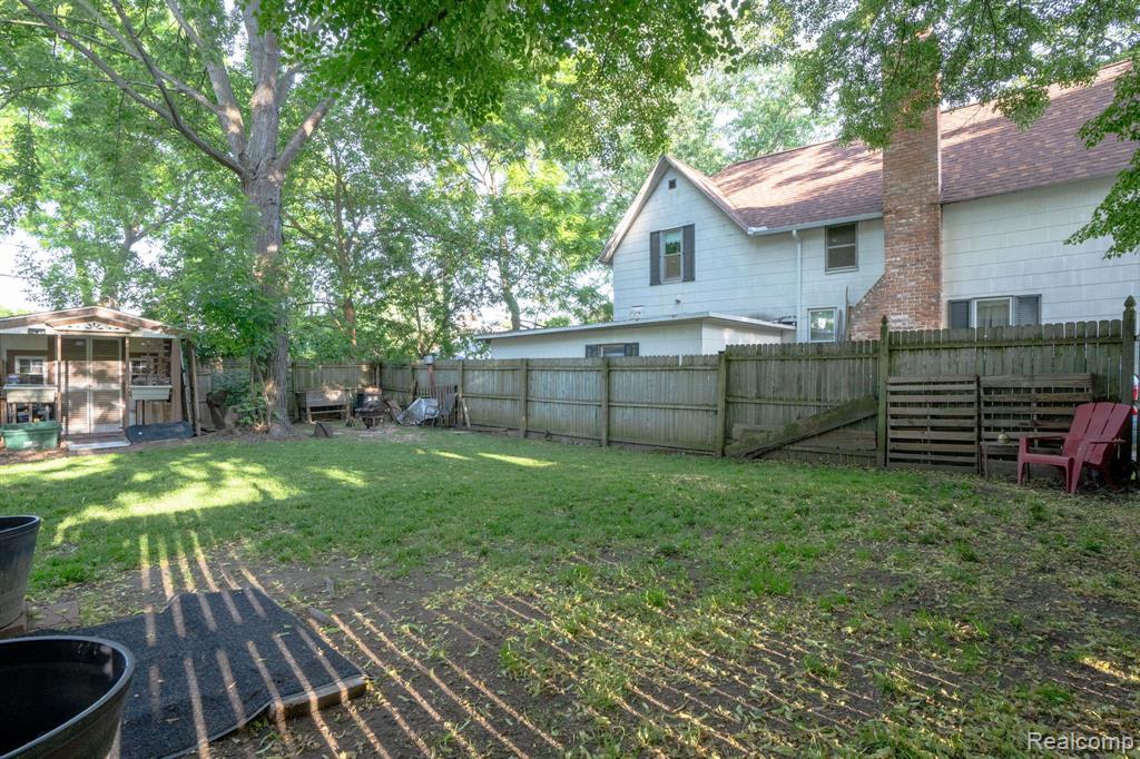 515 Jay Street, St. Clair, MI 48079 — Photo 15