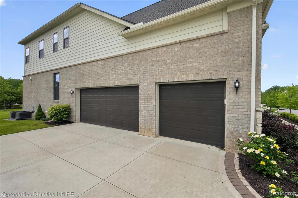 47711 Dunhill Court, Northville, MI 48167 — Photo 86