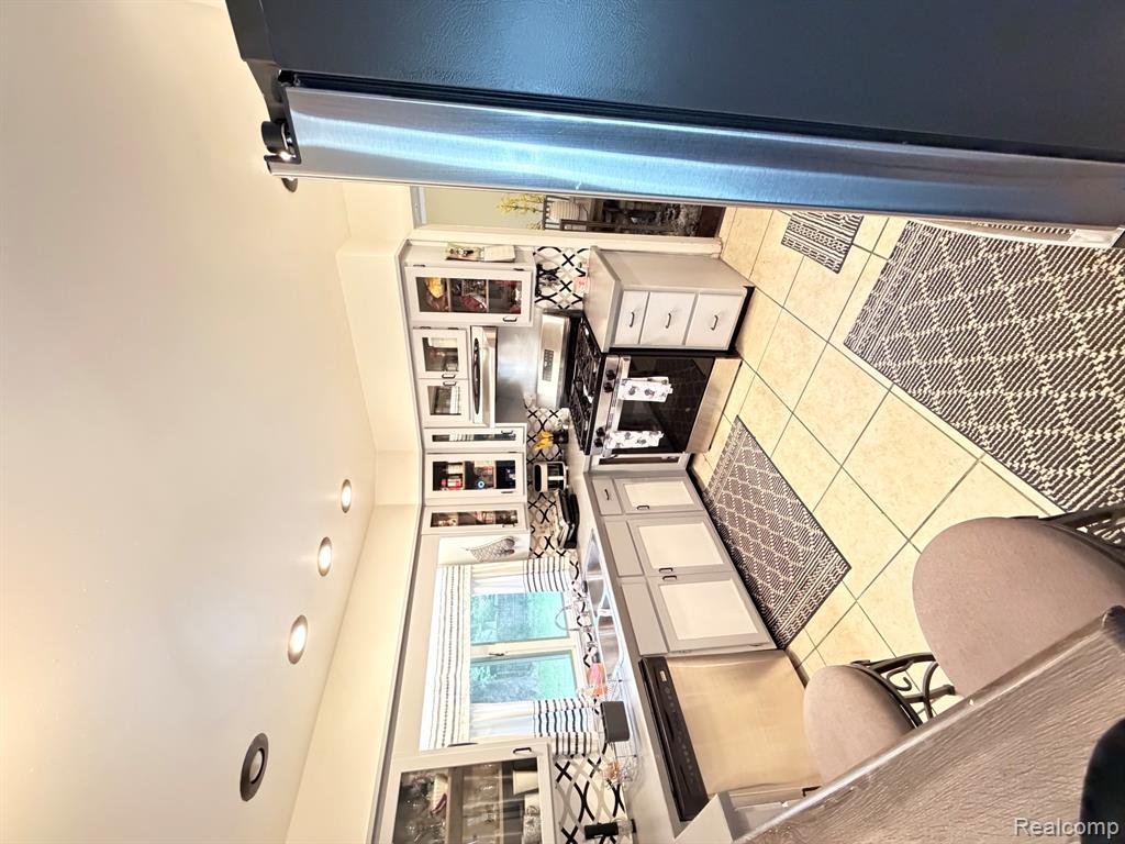 701 Algonquin Avenue, Flint, MI 48507 — Photo 8