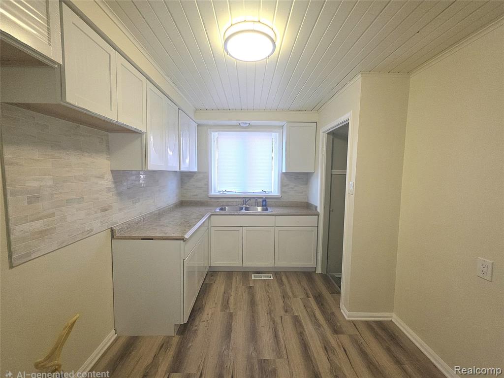 8882 Grandville Avenue, Detroit, MI 48228 — Photo 4