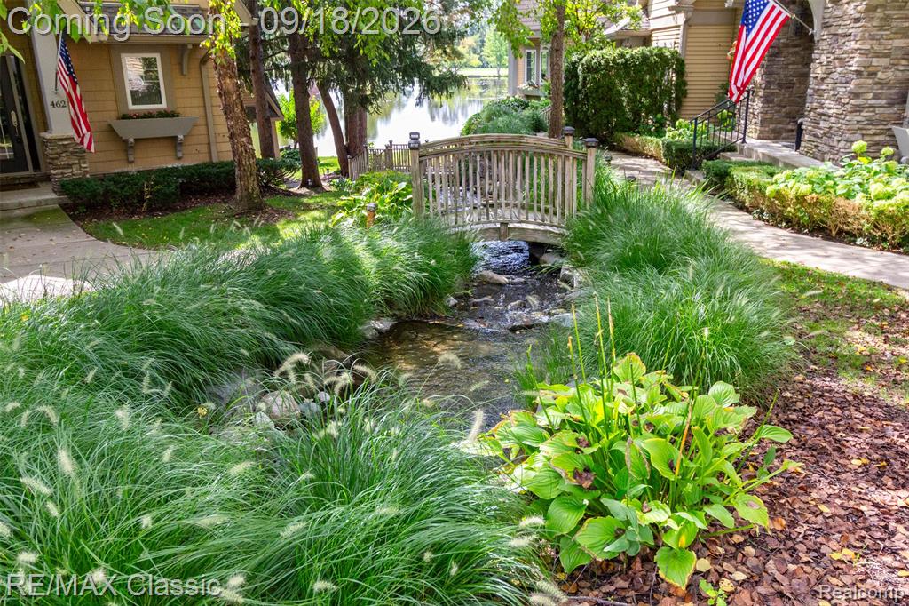 462 Pondview Lane - Photo 3