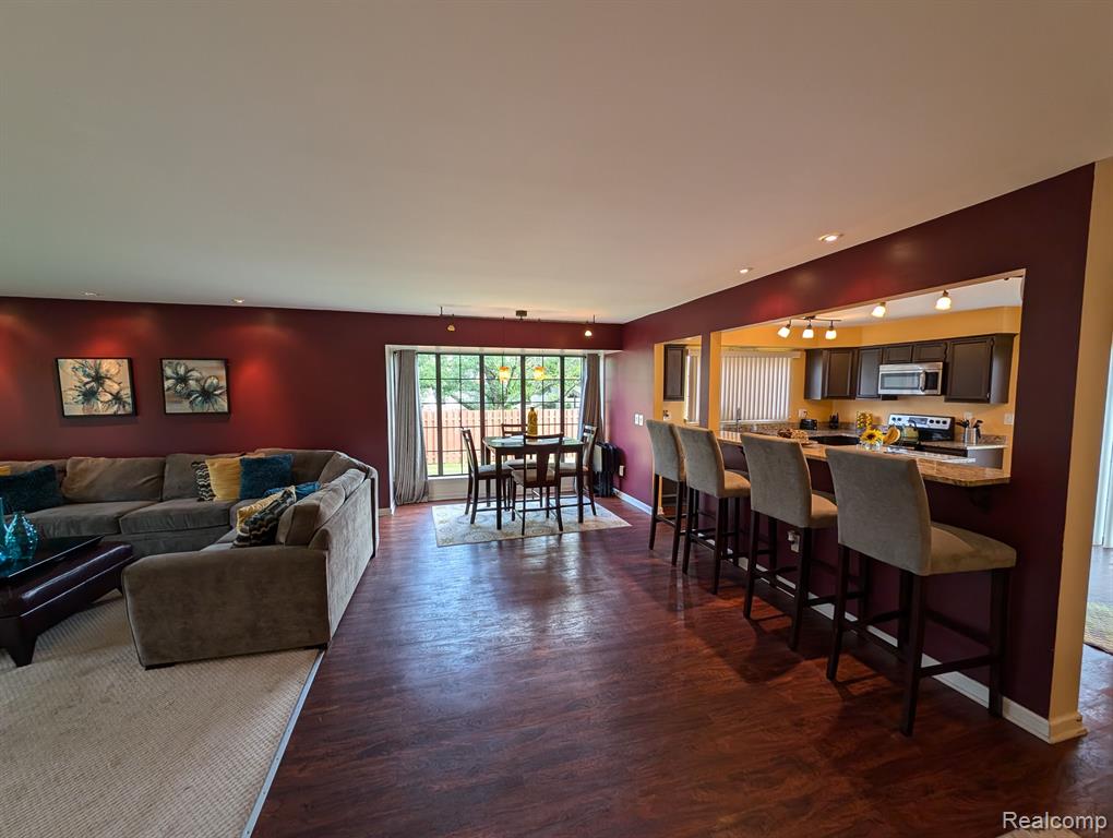 26752 SUMMERDALE Drive, Southfield, MI 48033 — Photo 13