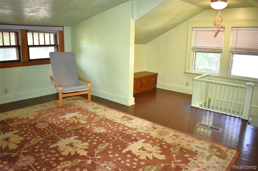 409 Englewood Avenue, Royal Oak, MI 48073 — Photo 18
