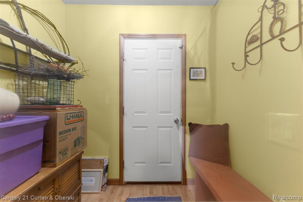58539 Dolly Road, South Lyon, MI 48178 — Photo 25