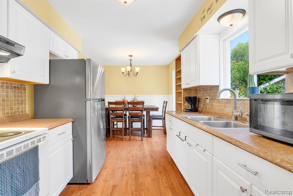 334 Fairfield Avenue, Holly, MI 48442 — Photo 15