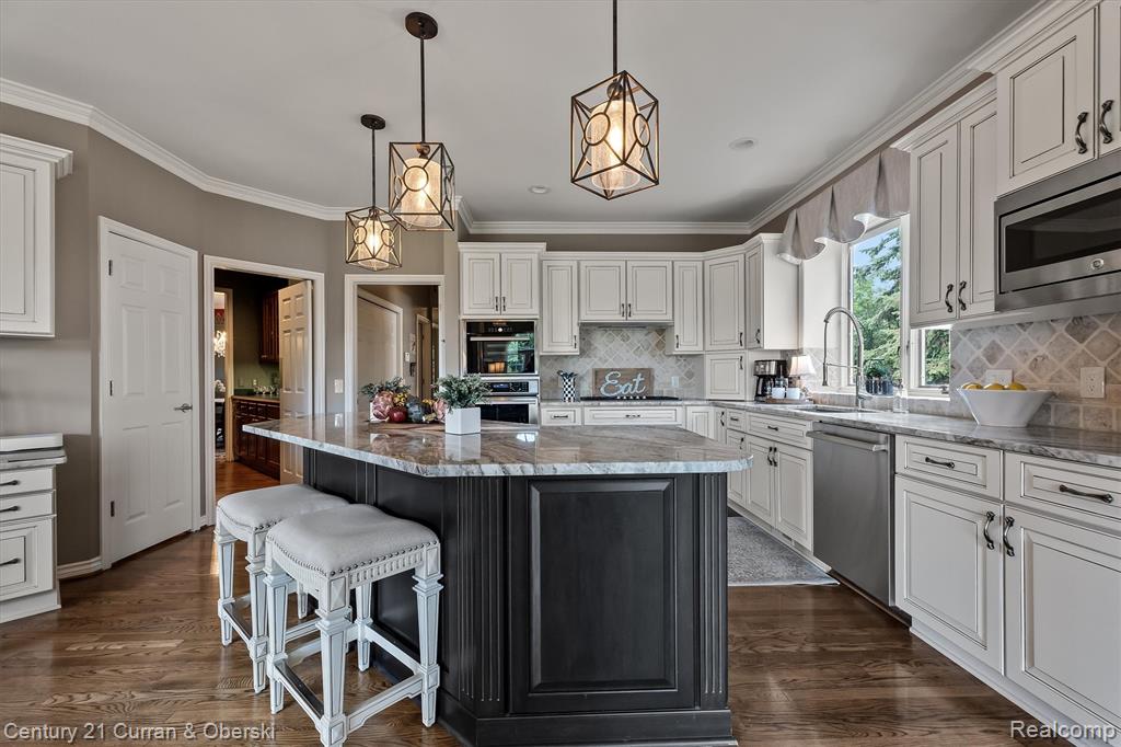 972 McDonald Drive, Northville, MI 48167 — Photo 17