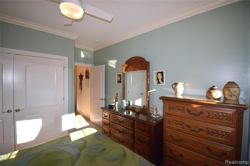 49257 Brodie Court, Macomb, MI 48042 — Photo 17