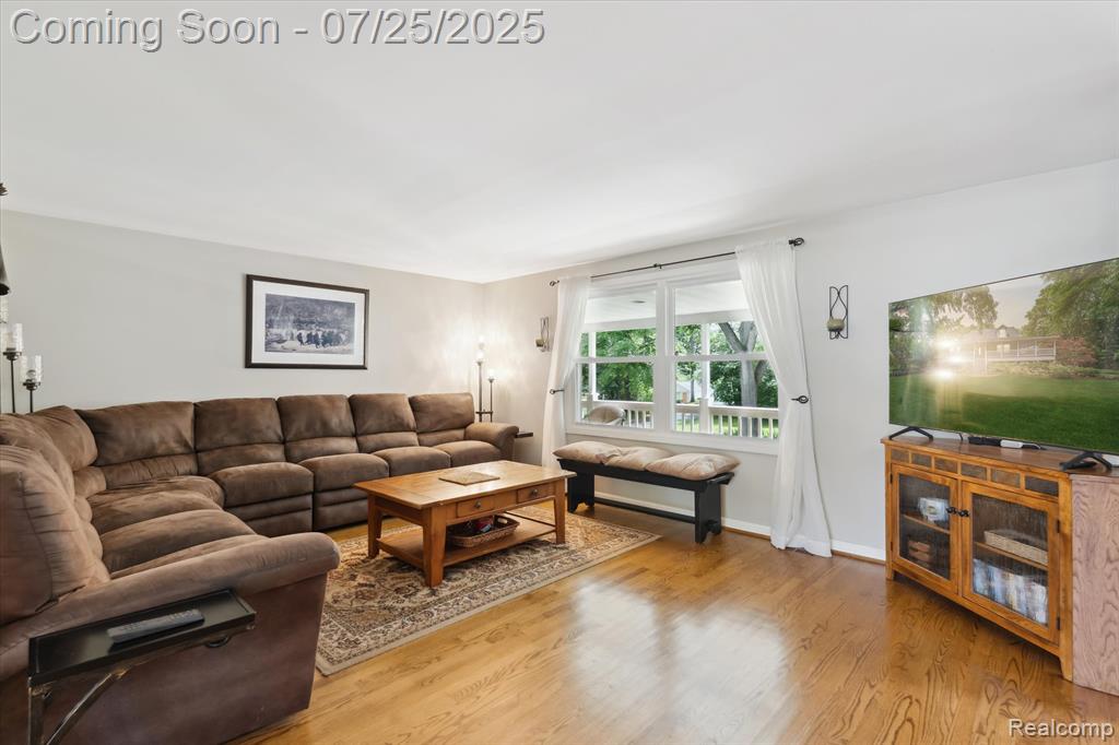 9170 Gale Road, White Lake, MI — Photo 12