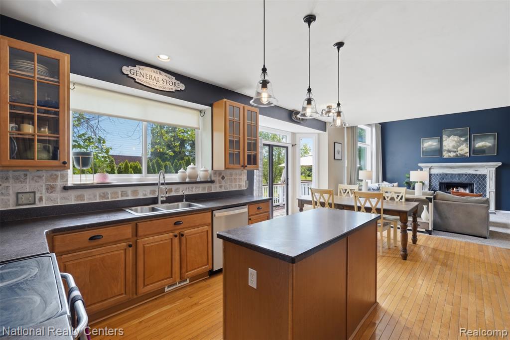 23431 Winged Foot Way, South Lyon, MI 48178 — Photo 18