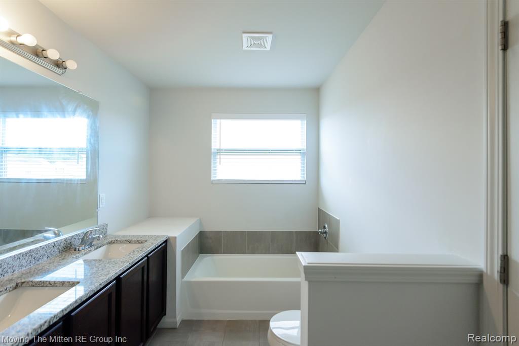 6791 Chandler Drive, Belleville, MI 48111 — Photo 26
