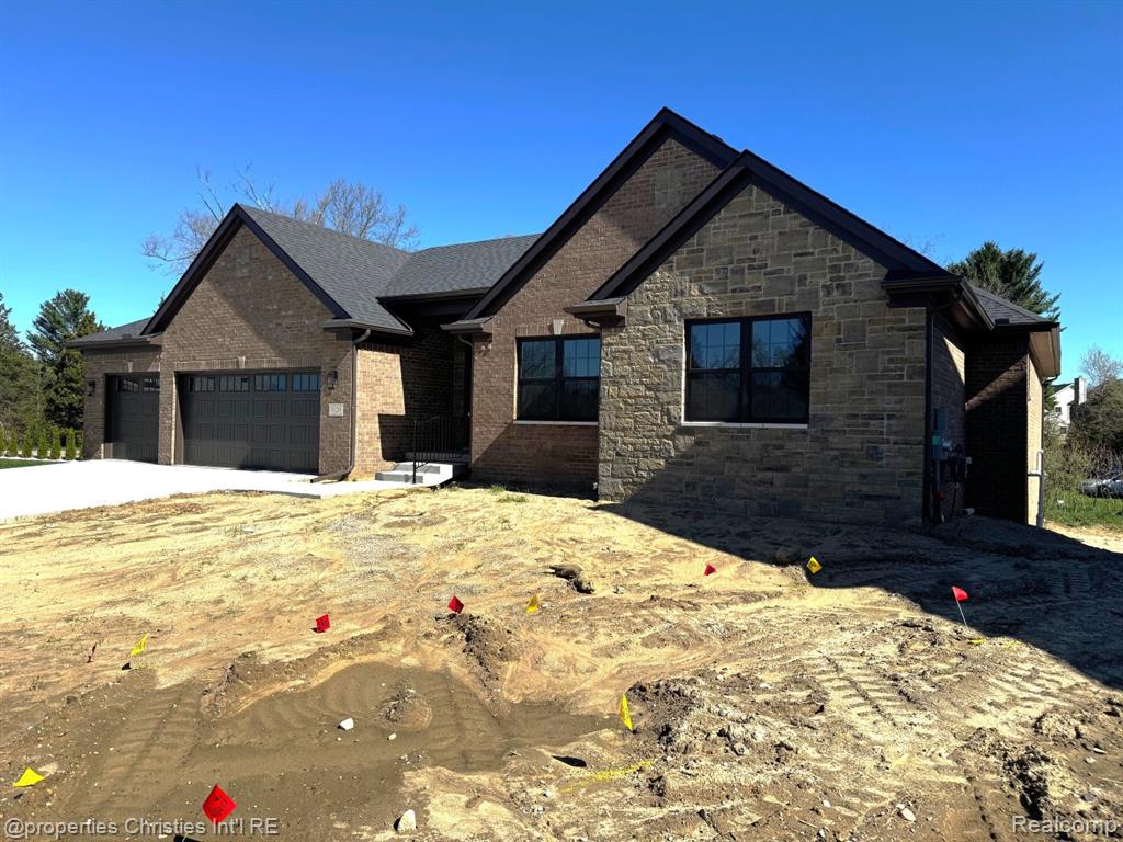 3120 Roma Court, Wixom, MI 48393 — Photo 2