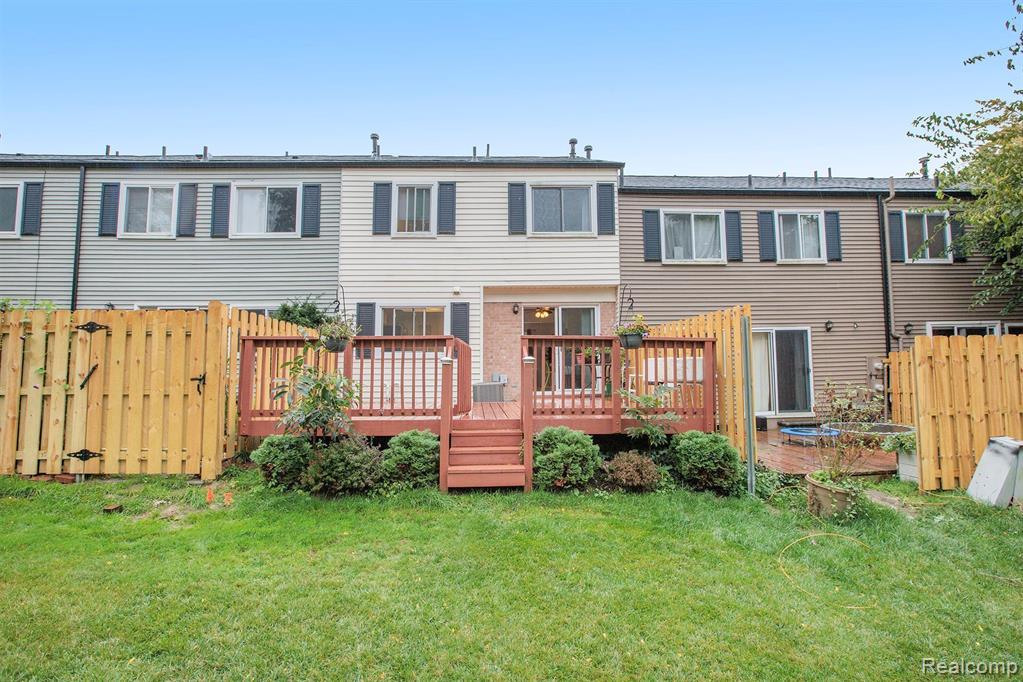 3481 BURBANK Drive, Ann Arbor, MI 48105 — Photo 23