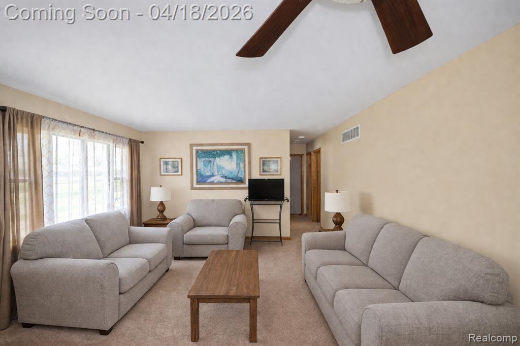 431 Lytle Place, Garden City, MI — Photo 2
