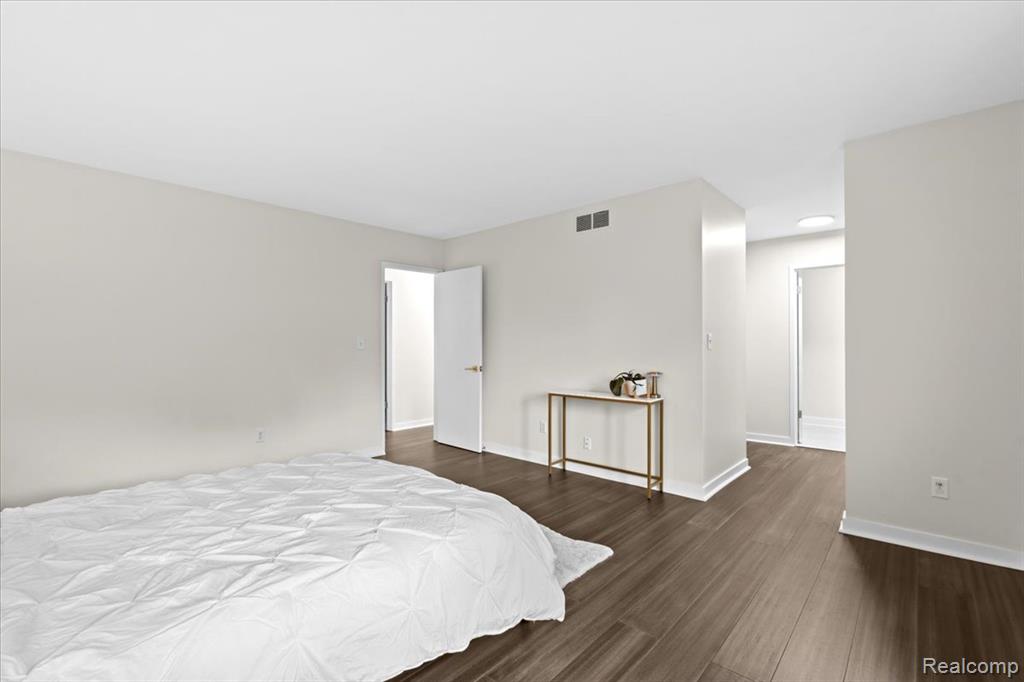 2208 Applewood Court, Ann Arbor, MI 48103 — Photo 16