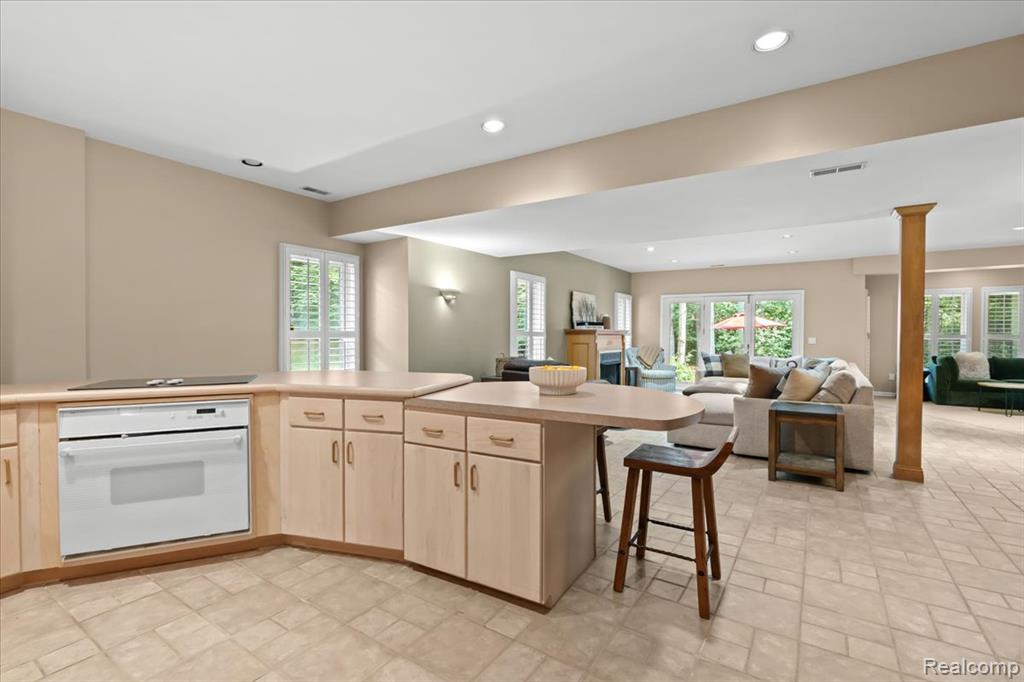 5523 Hidden Pines Drive, Brighton, MI 48116 — Photo 38
