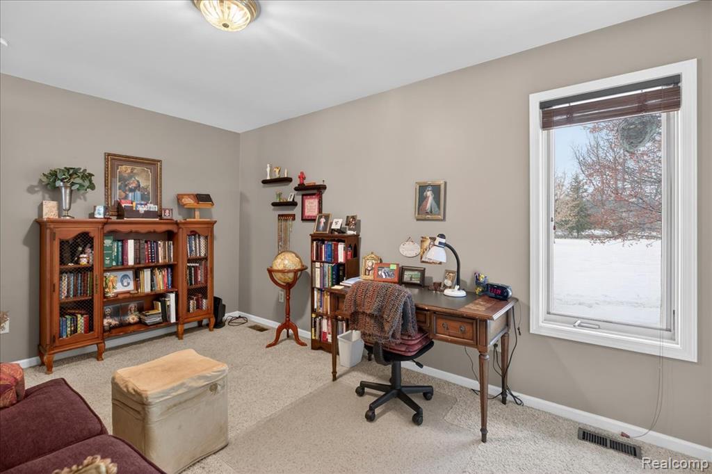 13660 French Lane, Davisburg, MI 48350 — Photo 24