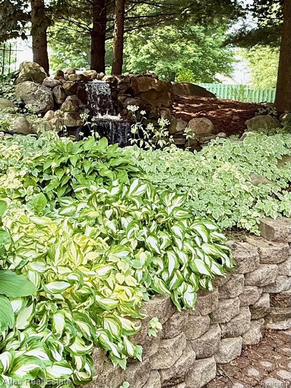 9010 GALE Road, Goodrich Vlg, MI — Photo 19