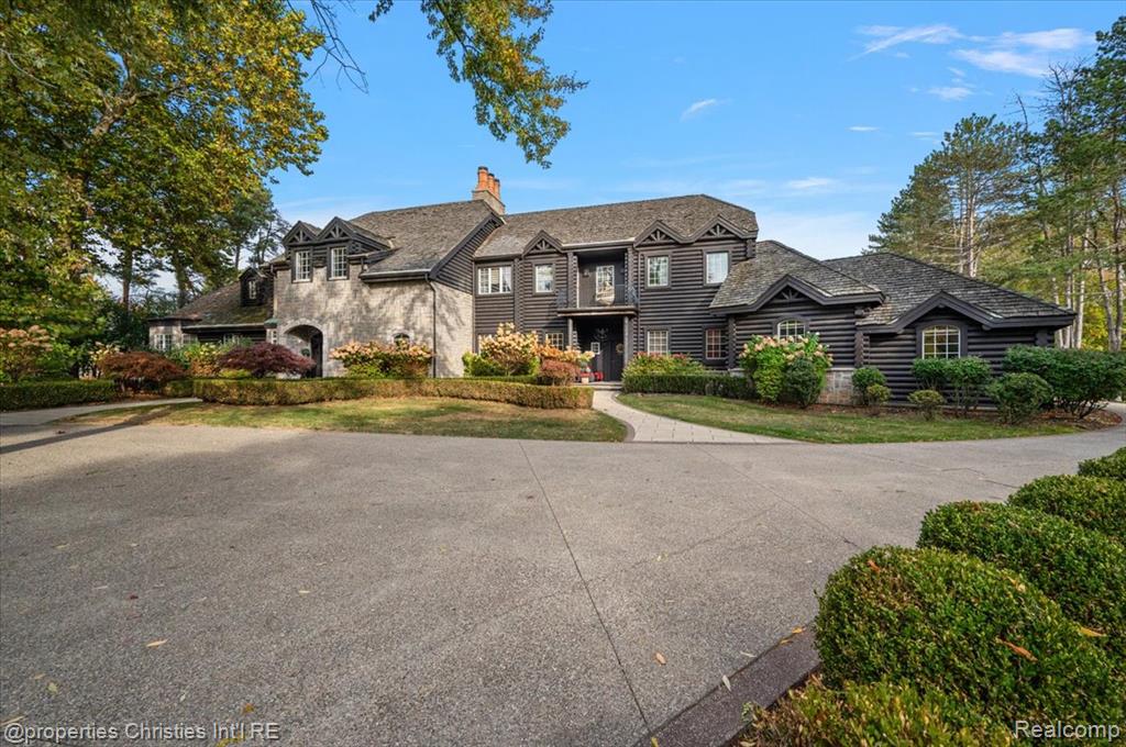 3701 Northwood, West Bloomfield, MI, 48324