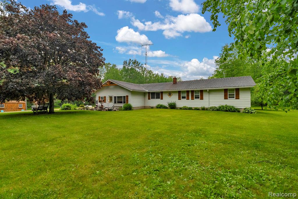 5405 Walker Road, MI 48419 — Photo 12
