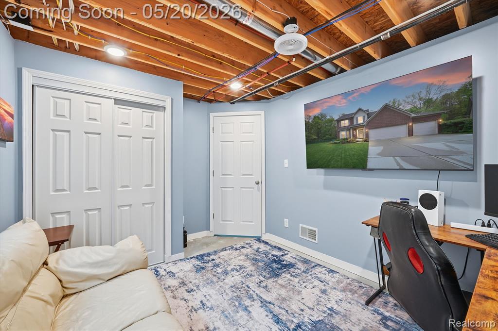 17154 Dew Point Court, Romulus, MI 48174 — Photo 48