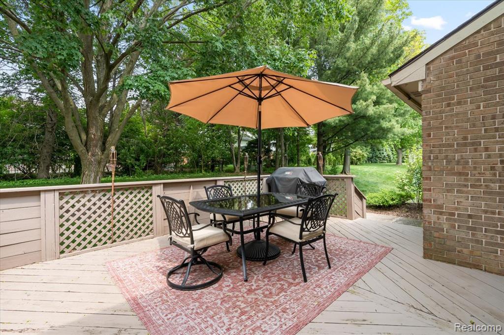 42266 Waterfall Road, Northville, MI 48168 — Photo 32