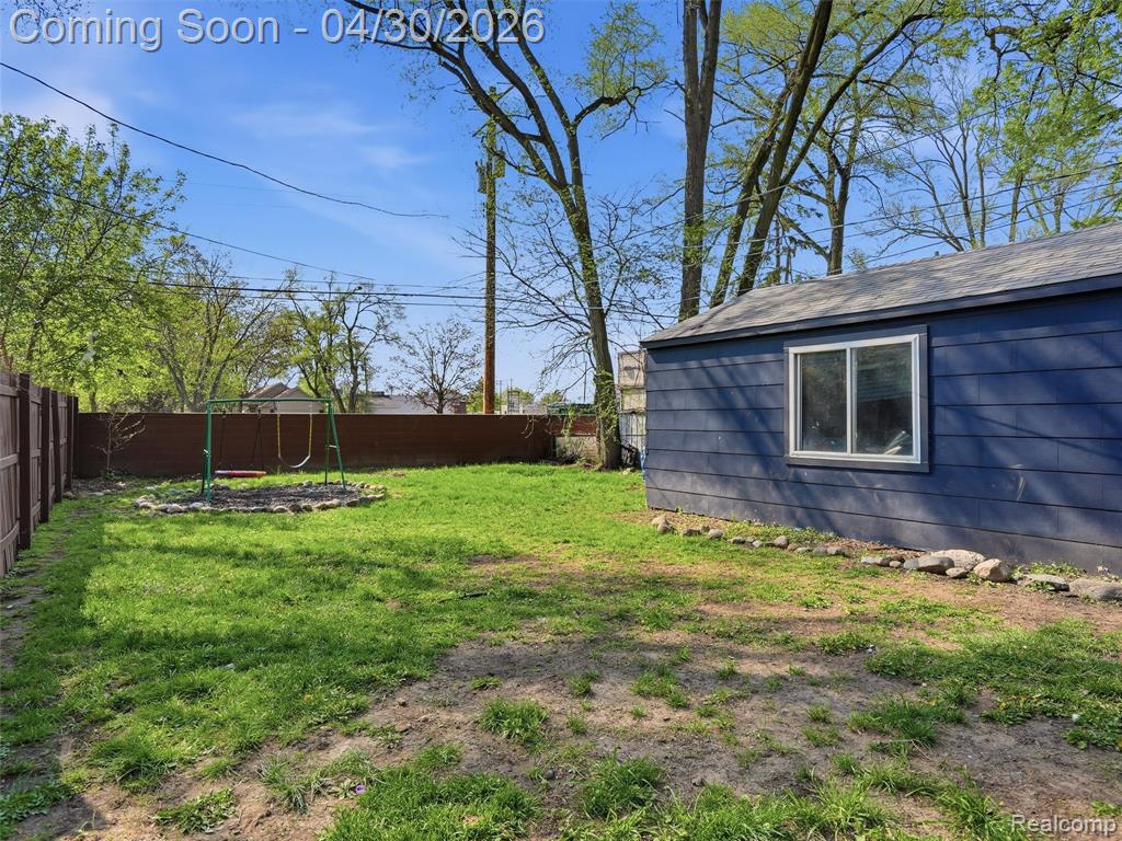 18901 Garfield, Redford, MI 48240 — Photo 32